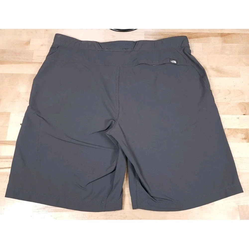 The North Face Hiking Shorts Mens Size 36 Gray Belted Stretch